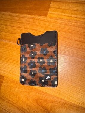 THREAD - WYLDE VERTICAL WALLET brown black floral simple flower card holder